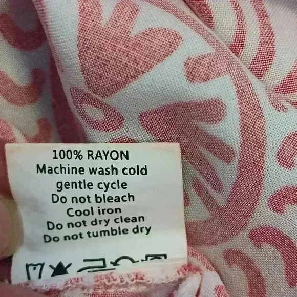 Mudpie swimsuit Coverup | size Medium 8-10 | red Aztec stripe with embroidery - Picture 4 of 4